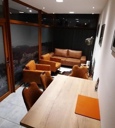 Ferienwohnung Nez Sur La Croisette. Dinant Exterior foto
