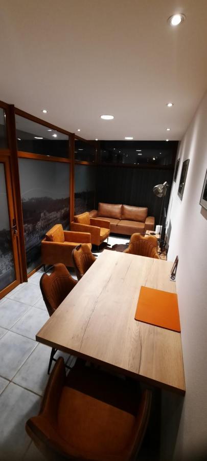 Ferienwohnung Nez Sur La Croisette. Dinant Exterior foto