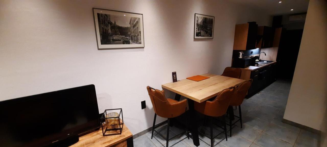 Ferienwohnung Nez Sur La Croisette. Dinant Exterior foto
