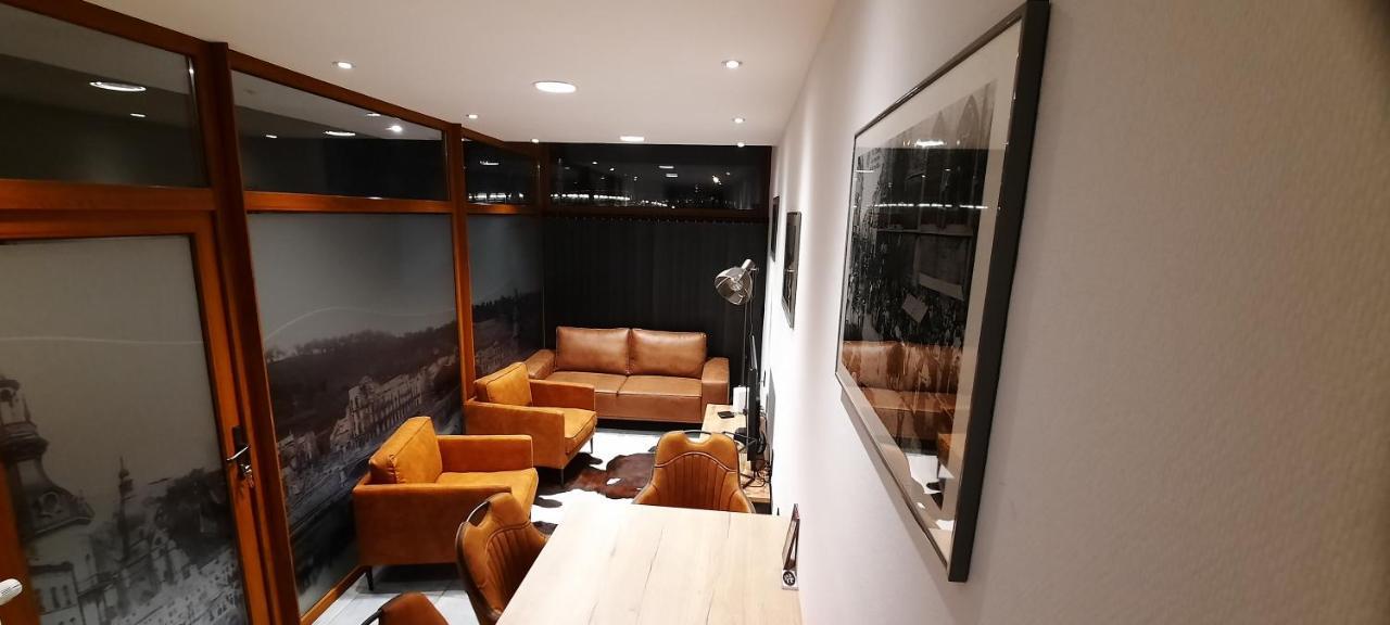 Ferienwohnung Nez Sur La Croisette. Dinant Exterior foto