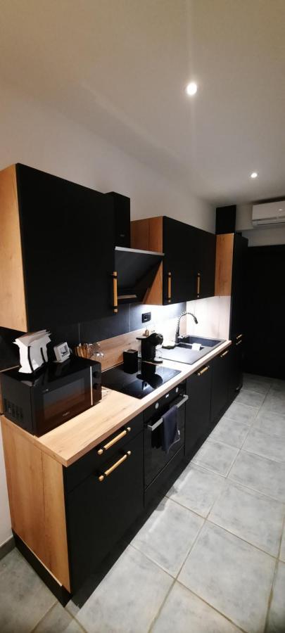 Ferienwohnung Nez Sur La Croisette. Dinant Exterior foto